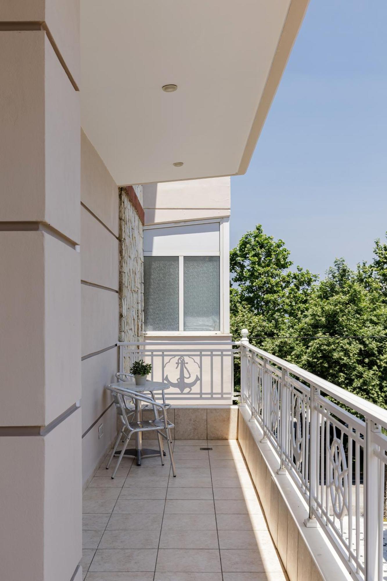 Agyra Seaview Hotel By Panel Hospitality Неи Порои Стая снимка