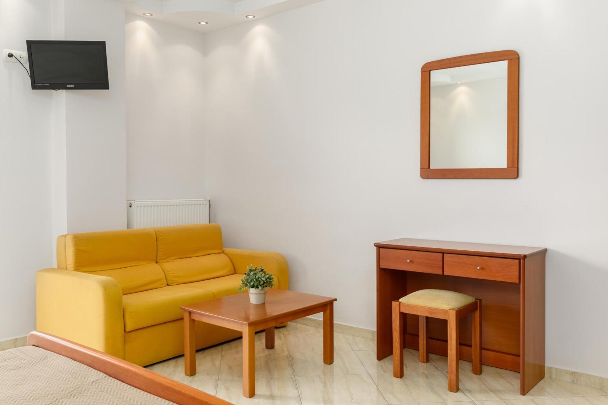 Agyra Seaview Hotel By Panel Hospitality Неи Порои Екстериор снимка