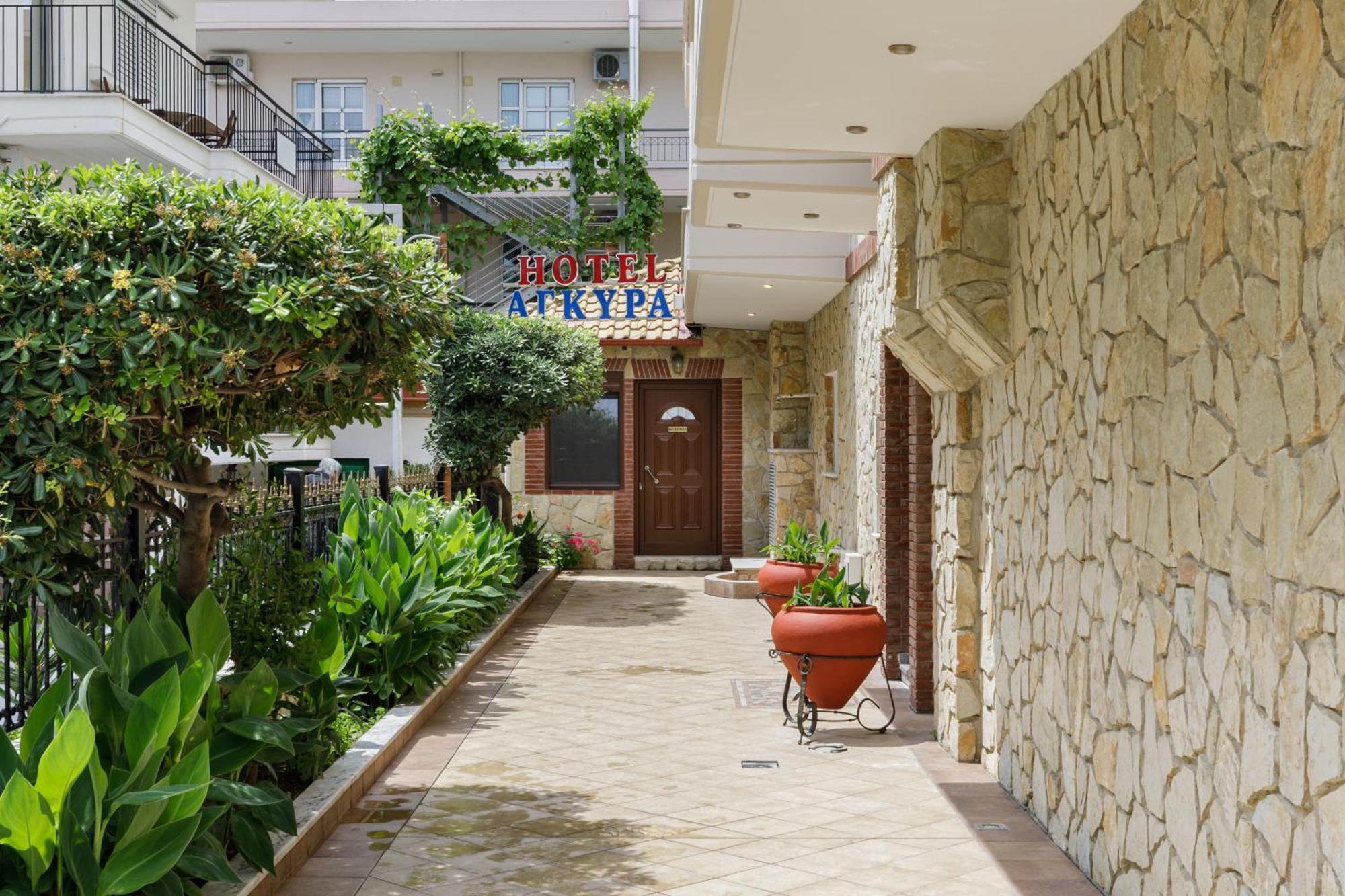 Agyra Seaview Hotel By Panel Hospitality Неи Порои Екстериор снимка